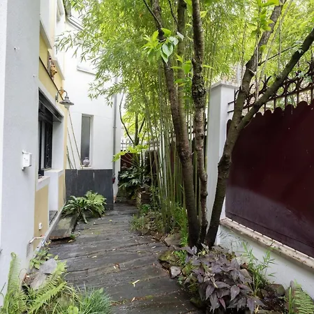 Stunning Architect House, With Courtyard *